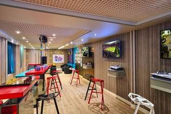 MSC Cruises MSC Armonia Teen Club 1 ©MSC Rights - Ivan Sarfatti.jpg